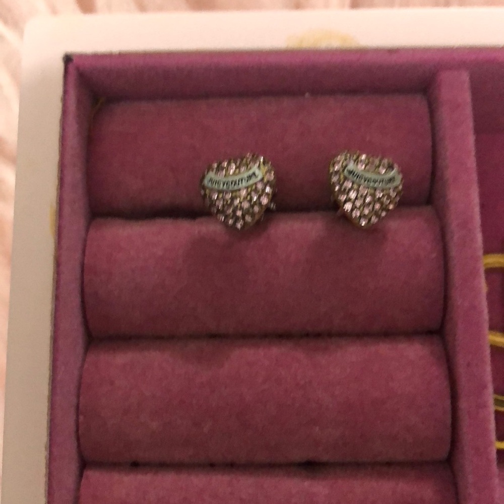 Juicy couture heart earrings
